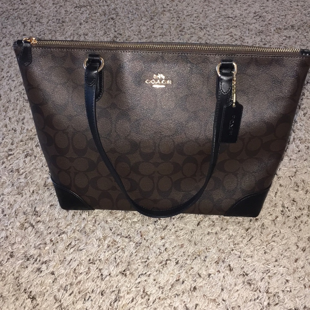 Coach tote purse